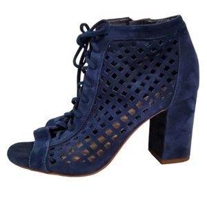 Gianni Bini 6.5 Blue Suede Mesh Cutout Chunky Heels
